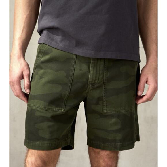 Outerknown The Field Shorts Mens 34 Olive Night Camo 7.5